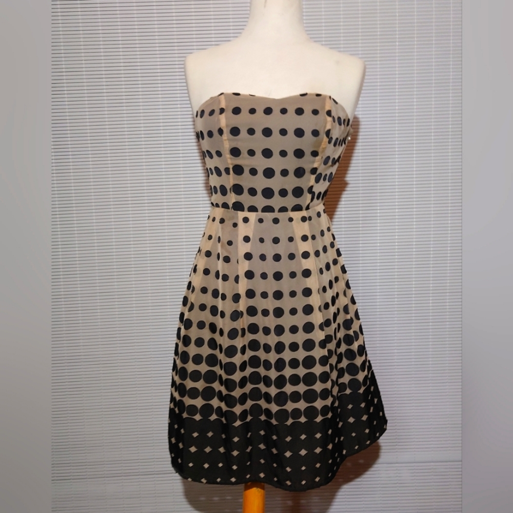 Size2 Kimchi Blue beige and black polka Dot lined strapless dress